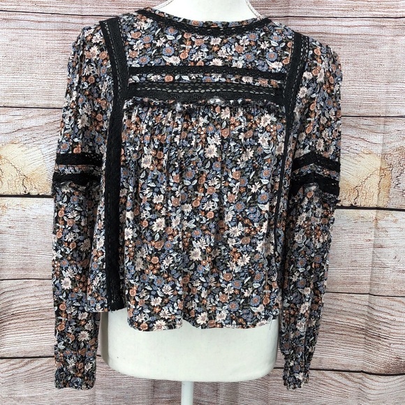 American Eagle Black Floral Lace Trim Long Sleeve Open Tie Back Blouse Size S - Picture 1 of 10